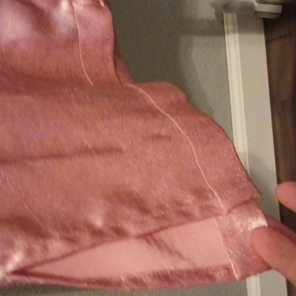 Vintage Victoria Secret gold label pink  button down gown. Satin Sz. Med - Picture 5 of 8
